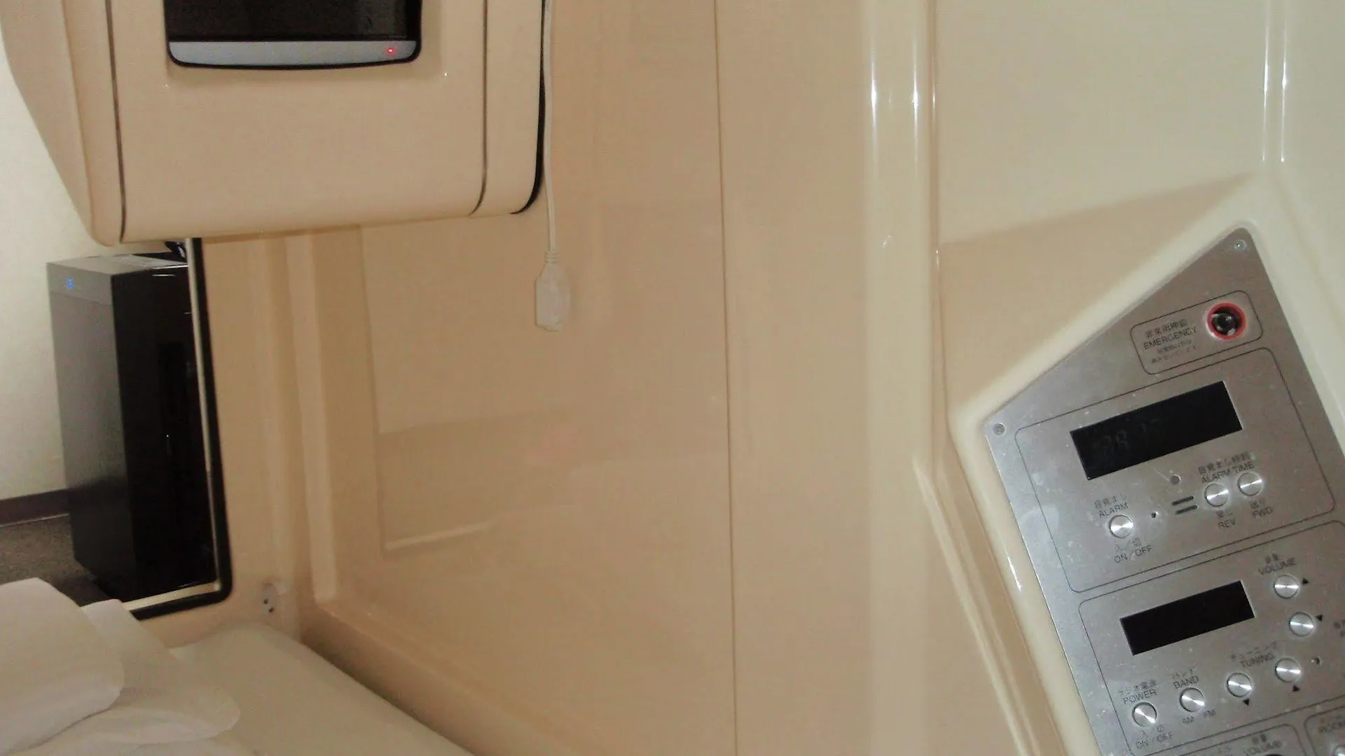 Capsule Hotel Kobe Sannomiya (Adults Only) Japon
